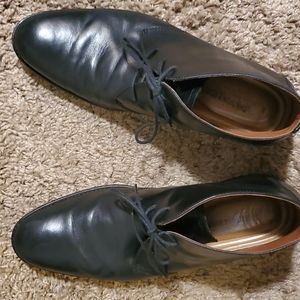 Johnston and Murphy dress chukka